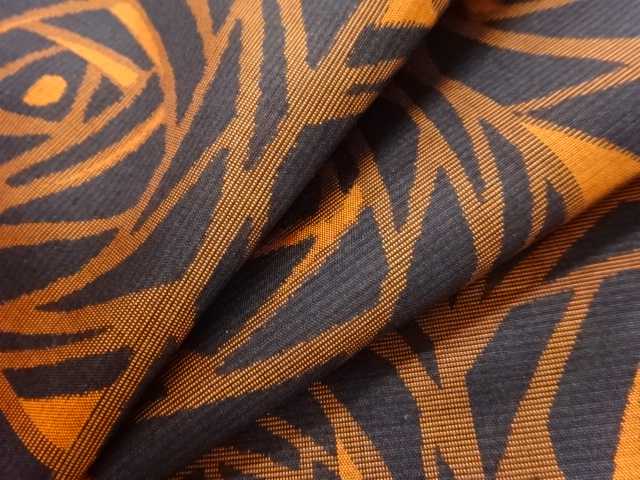  格子に薔薇模様織出し西陣お召し羽織